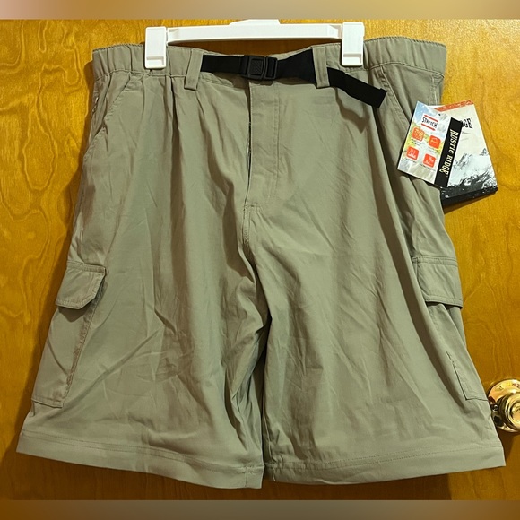 NEW Men’s Rustic Ridge Olive Green Convertible Zip-Off Hiking Cargo Pants. 2X. - Picture 10 of 16